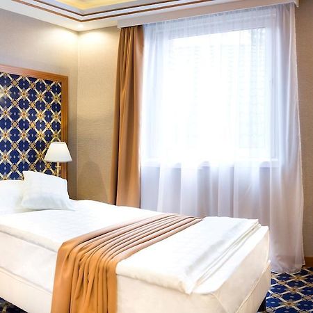 Hotel Central Nyíregyháza Extérieur photo