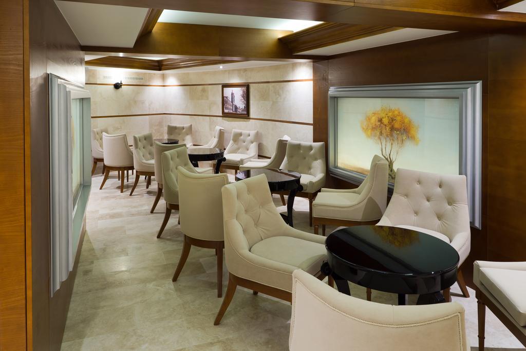 Hotel Central Nyíregyháza Extérieur photo